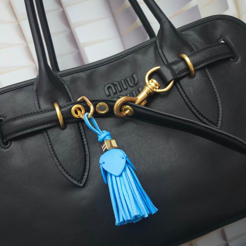 Miumiu keyring 04